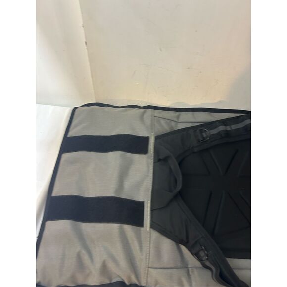 Chrome backpack Orlv 2.0 Backpack? Gray Black Buckle snap - Picture 9 of 16